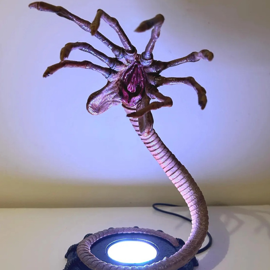Lighting Decoration Ideas - Alien Facehugger Lamp Nachtlampje, knipperend Halloween-pompoendecor